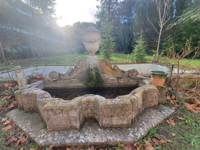 Maison De Caractere Avec Grand Jardin Aix En Provence 301m² Aix en Provence