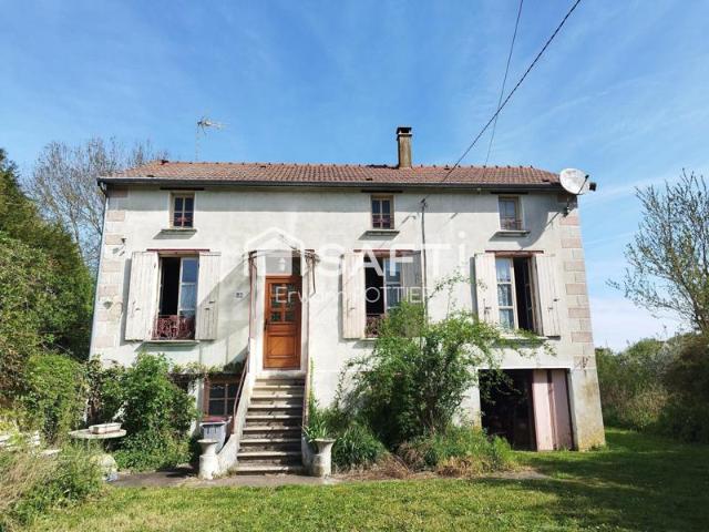 Maison de caractère avec grand terrain arboré