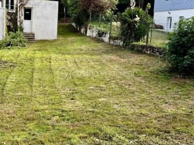 Maison de caractère avec fort potentiel locatif en plein centre ville de Chateaubriand !