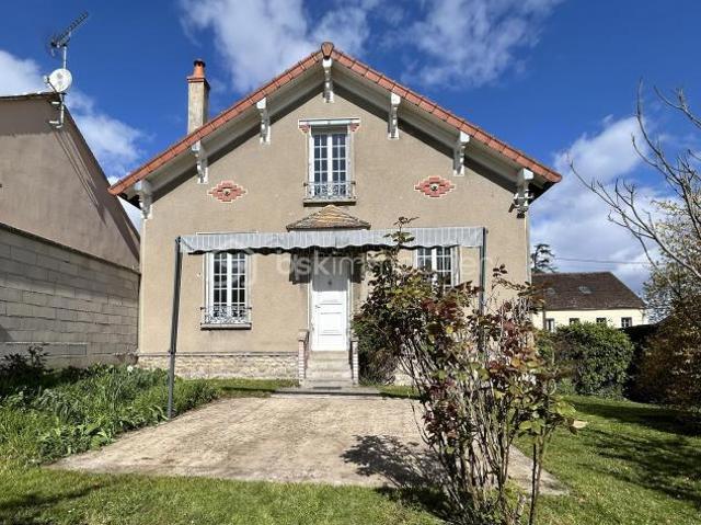 Maison de caractère avec jardin arboré – Un véritable coup de cœur aux portes de Fontainebleau et Moret sur Loing
