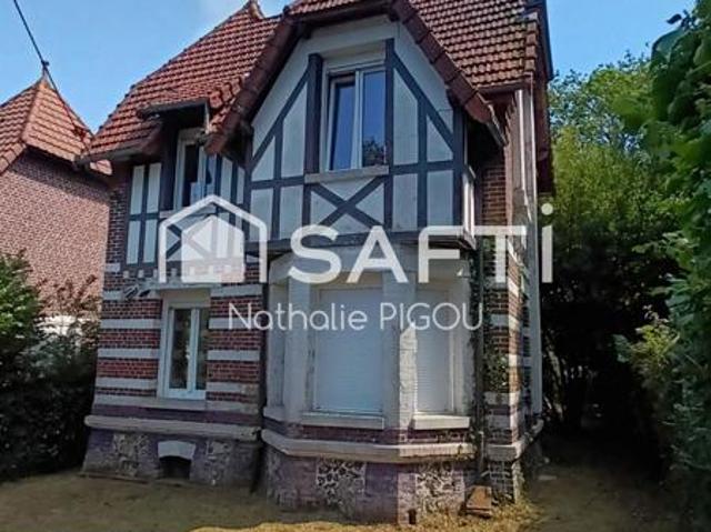 Maison de caractère avec jardin proche mer – À restaurer entièrement