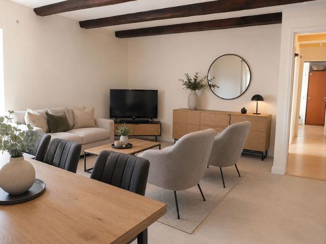 Maison de caractère avec local commercial et appartement au coeur de Landudec