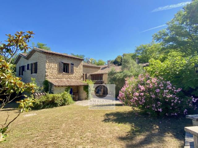 Maison de caractère avec piscine