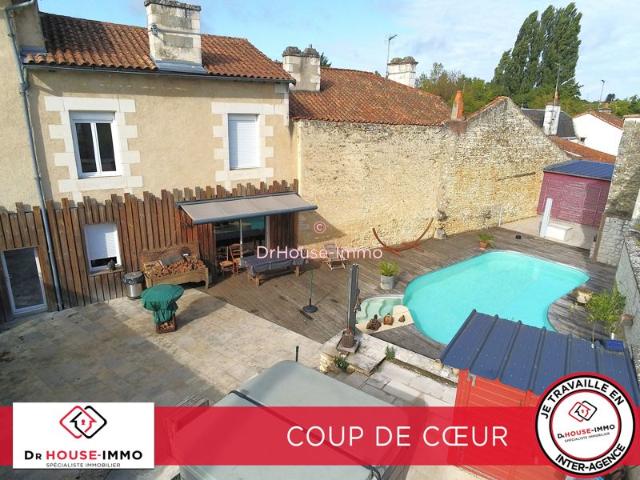 MAISON DE CARACTERE avec prestations de qualités