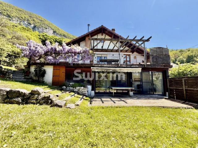 Maison de caractère à 15 minutes de la Suisse