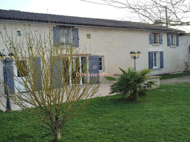 Maison de caractère à Chabournay