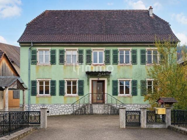 Maison de caractère à réinventer à Mollau