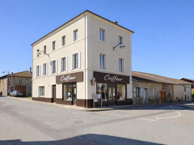 Maison de caractère à rénover entièrement