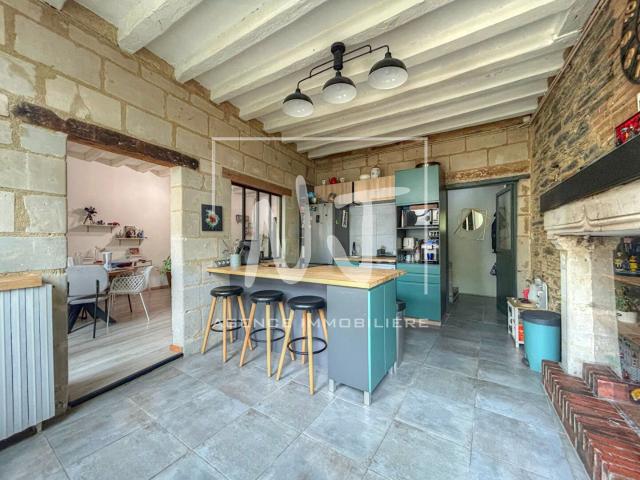 Maison de caractère à vendre aux Ponts de Cé avec son charme. 105m² Les Ponts de Cé