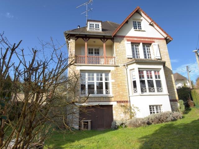 Maison de caractère à vendre 8 pièces Mont Saint Aignan 76130