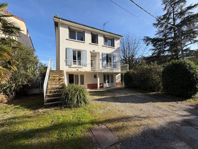 Maison de caractère années 50, quartier Bellevue à Albi 159m² Albi
