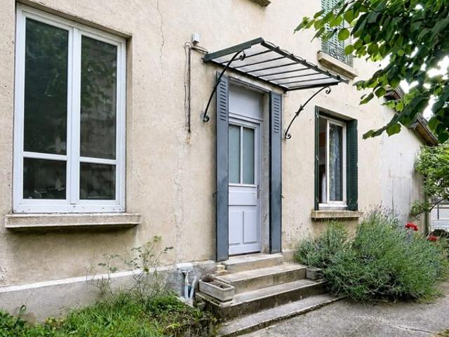Maison de caractère construite en 1930