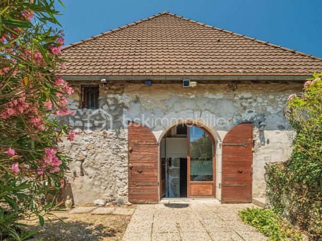 Maison de caractère du XIXᵉ siècle avec vue dégagée – Serrières en Chautagne