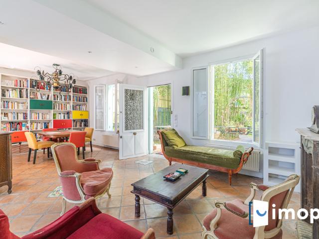 Maison de caractère dans un écrin de verdure