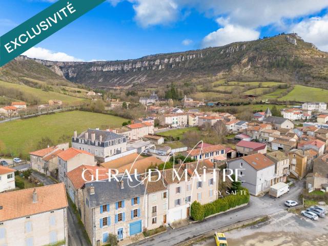 Maison de caractère dans un village connecté 242m² Tournemire