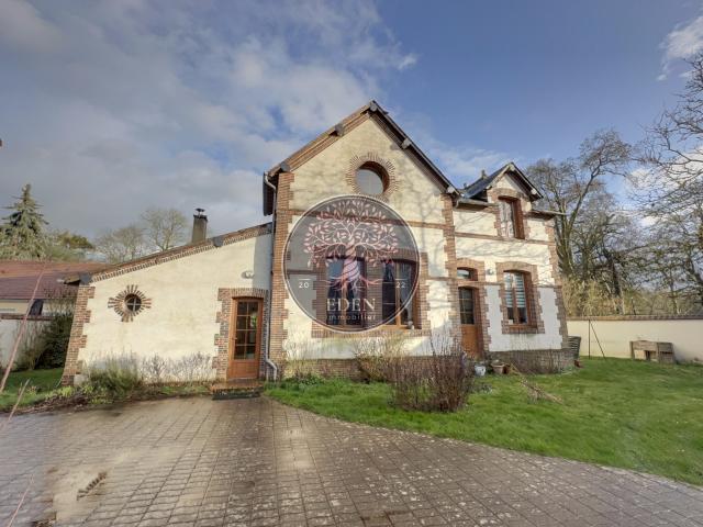 Maison de caractère de 172m2 secteur calme et prisé