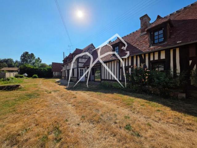 Maison de caractère de 177 m² avec fort potentiel d'aménagement | La Ferrière sur Risle 27760 |