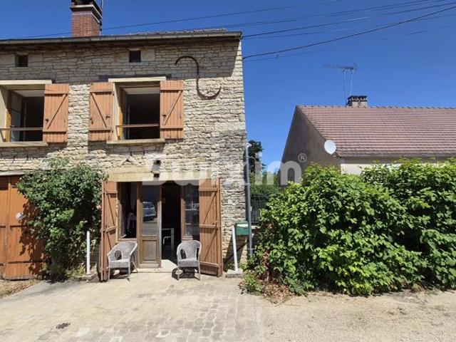 Maison de caractère de 77 m² évolutif à Noyers sur Serein
