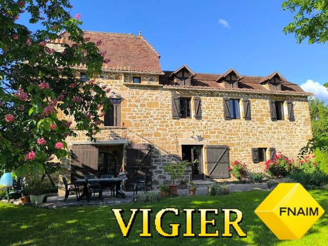 Maison de Caractère et Gîte Indépendant 246m² Causse et Diège