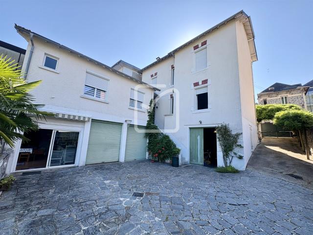 Maison de caractère en centre ville 140m² Tulle