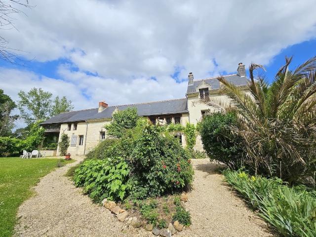 Maison De Caractere En Excellent Etat A L'ambiance Vacances 213m² Saint Germain Sur Vienne
