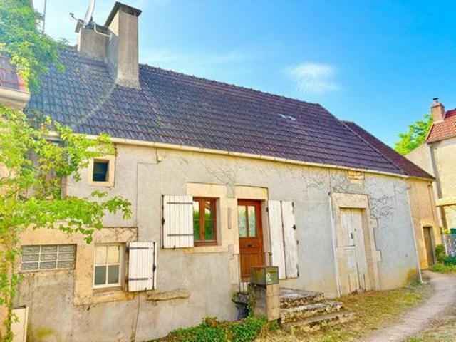 Maison de caractère en pierre avec fort potentiel