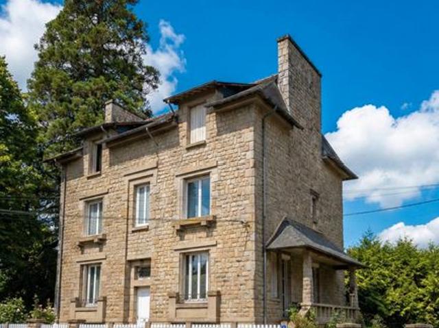 Maison de caractère en pierre – Beaux volumes – 5/7 chambres – Nouvoitou aux portes de Rennes