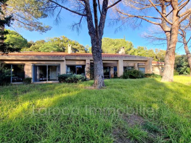 Villa d'exception 175 m² ? Vue panoramique ? Piscine ? 9 000 m