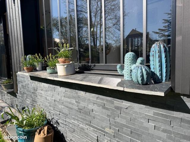 Maison de caractère proche toutes commodités