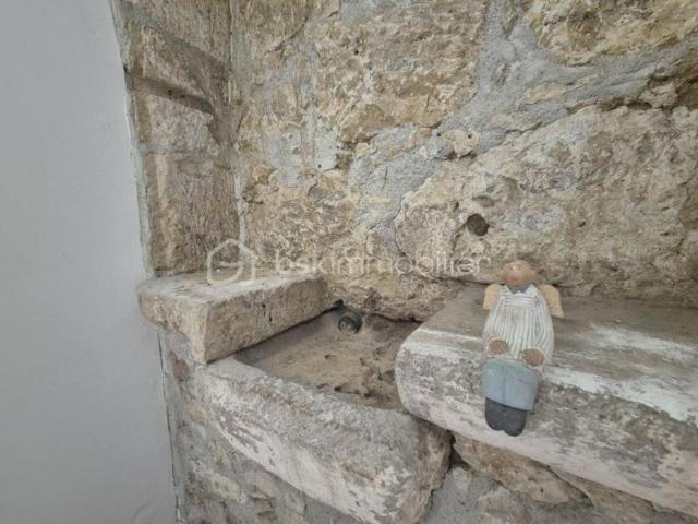 Maison de caractère sur le chemin de Saint Jacques – Jardin & dépendance