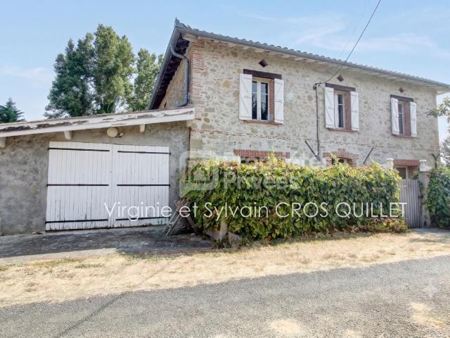 Maison de caractère secteur Lavaur 255 m2 + annexes sur grande parcelle