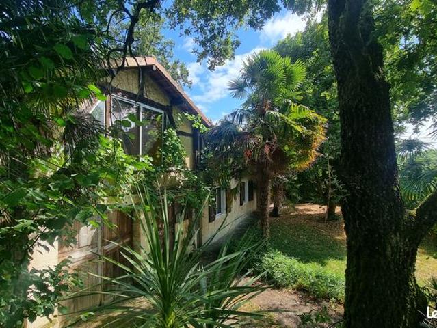 Maison de caractère 145m² hab.sur 970m² de terrain