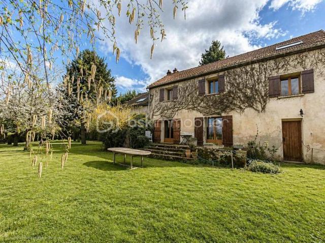Maison de caractère 167 m² Jardin 1245 m²