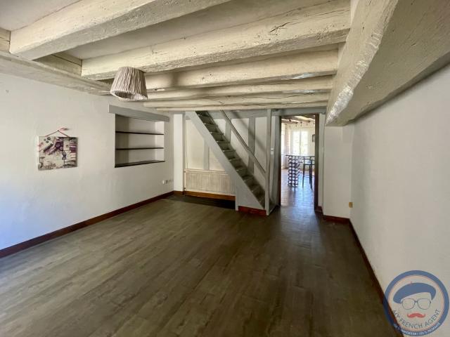 Maison de caractère 105 m2 avec cour Cœur de Fondettes