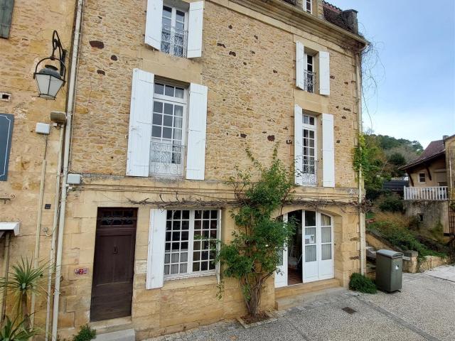 Maison de caractère 324m² Cadouin