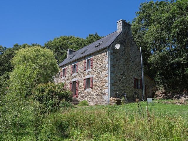 MAISON DE CARACTÈRE 4 CHAMBRES RIVIÈRE UN BOIS