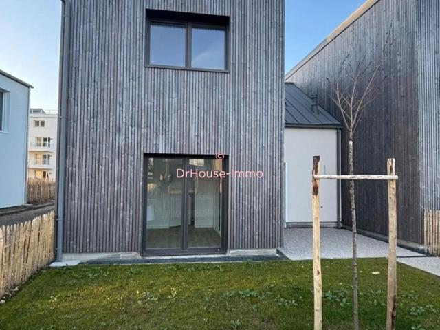 Maison de caractère, 4 pièces, neuve, vie de plain pied possible Mondeville