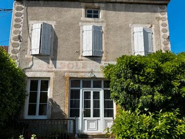 Maison de caractere