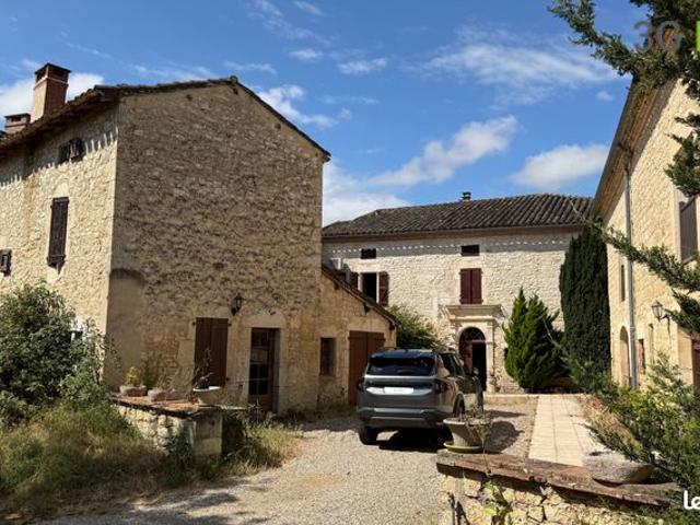 Maison de caractère | 512 m² | 3 bâtiments indépendants