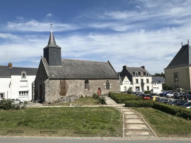 GUÉRANDE FAUBOURG ST MICHEL – MAISON DE CARACTÈRE CHARME AS.