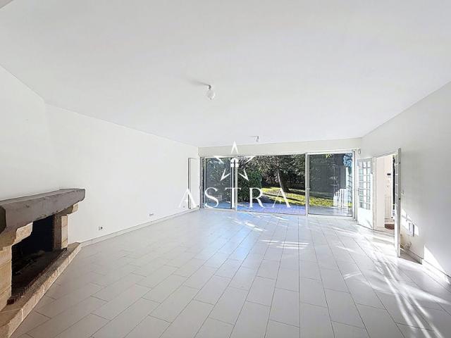 Maison de caractère 7 pièce s 182.67 m2