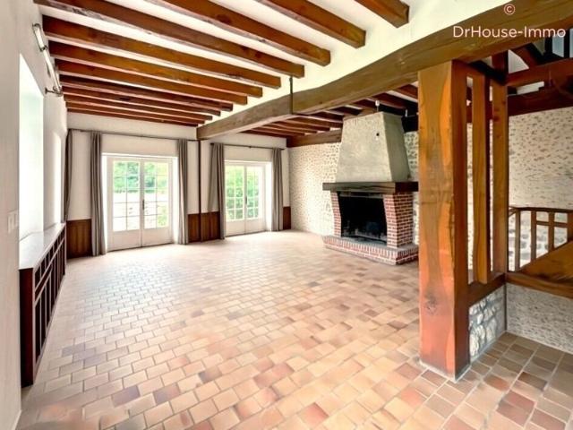 MAISON DE CARACTERE 8 PIECES SAINT CYR EN VAL