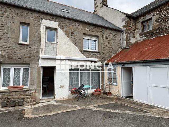 Maison de centre bourg avec garage de 50 m2, Bus et écoles à pied