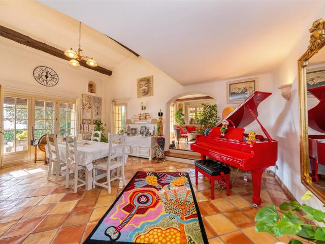 Maison de charme au calme 190m² Grasse
