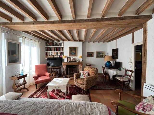 MAISON DE CHARME AVEC POTENTIEL 115 M² – ROGNY LES SEPT ÉCLUSES 89