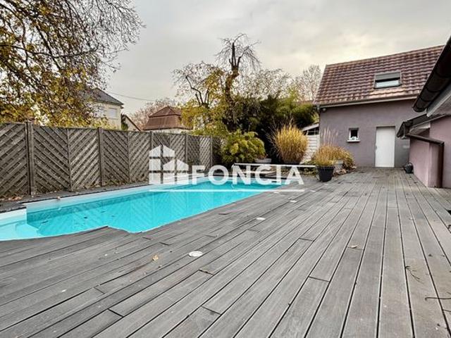 Maison de charme avec piscine et jardin arboré à Mulhouse Dornach