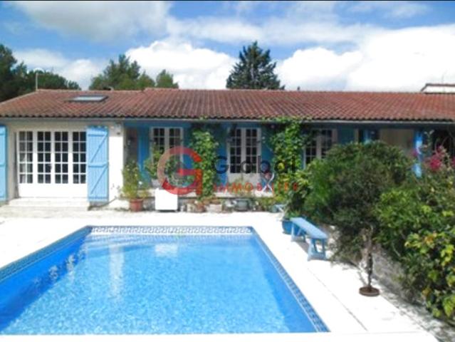 Maison de charme avec piscine Villalbe