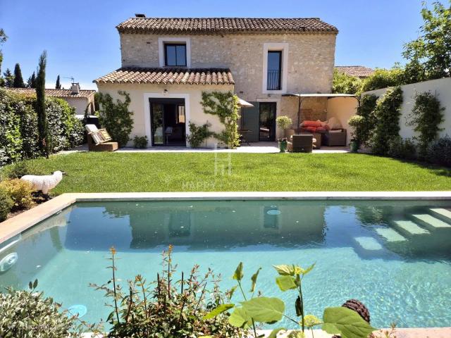 Maison de charme avec vue sur Eygalières 110m² Eygalières