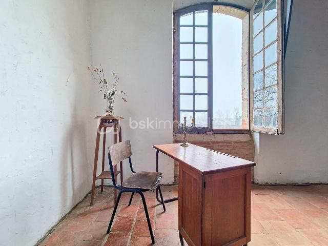 Maison de charme à Auvillar – Une page blanche à façonner selon
