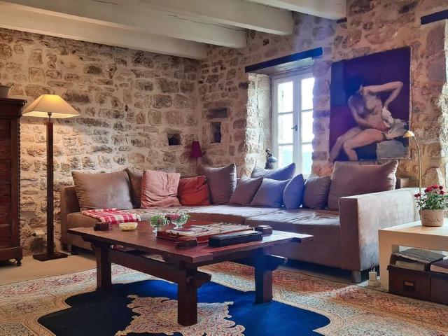 Maison de charme à Blauzac, à seulement 8 kms d'Uzès